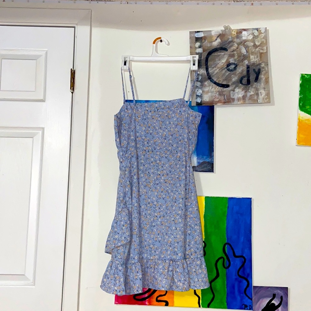 flower floral dress, casualty, good for pictures, and picnic/casual events.💕